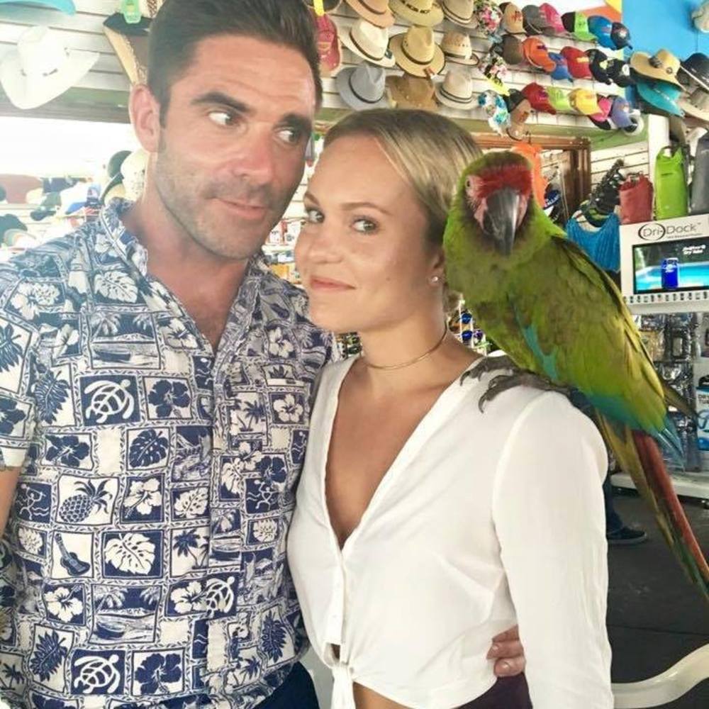 Meet your Posher, Pierre